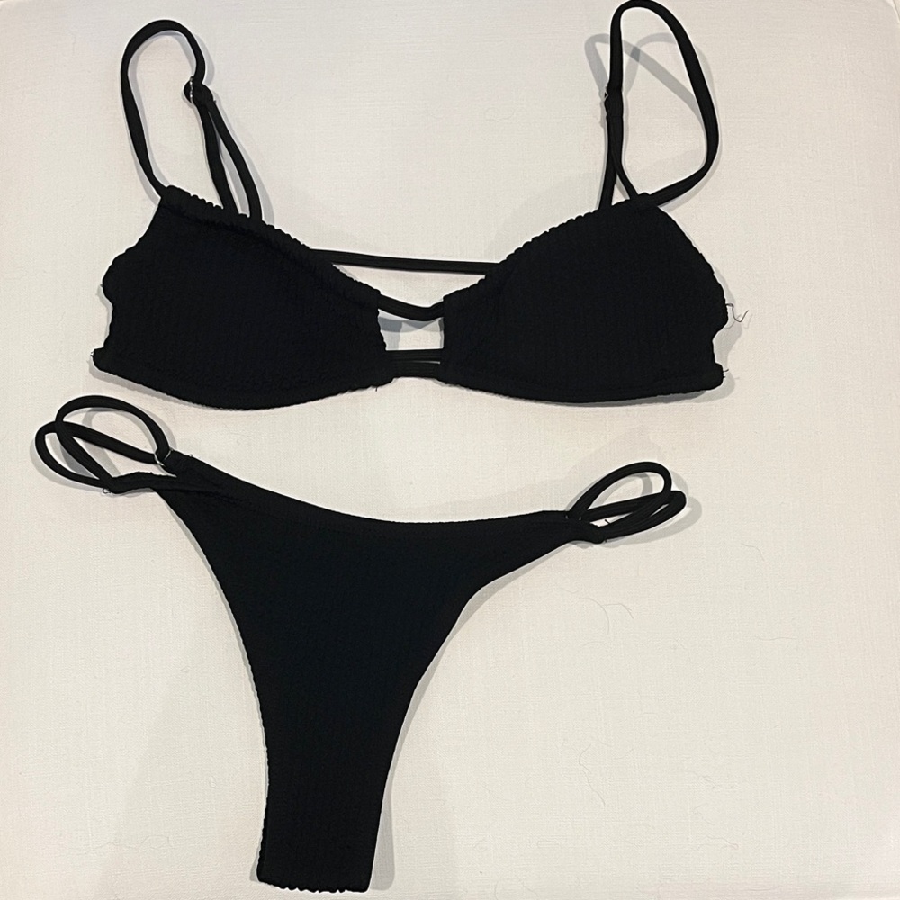 Black Women's Bikini Set
